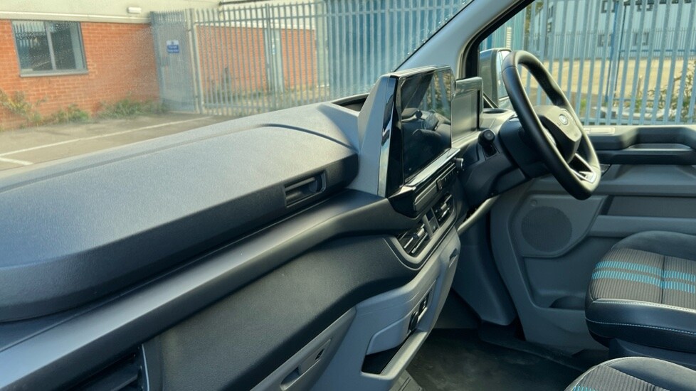 Used Ford Transit Custom 2024 for sale - 76203915: Photo 4