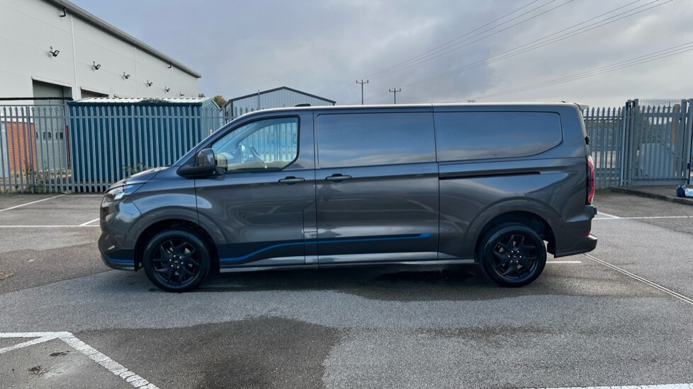 Used Ford Transit Custom 2024 for sale - 76203915: Photo 8