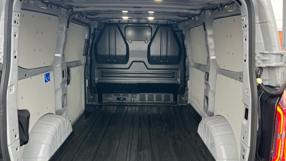 Used Ford Transit Custom 2024 for sale - 76458730: Photo 18