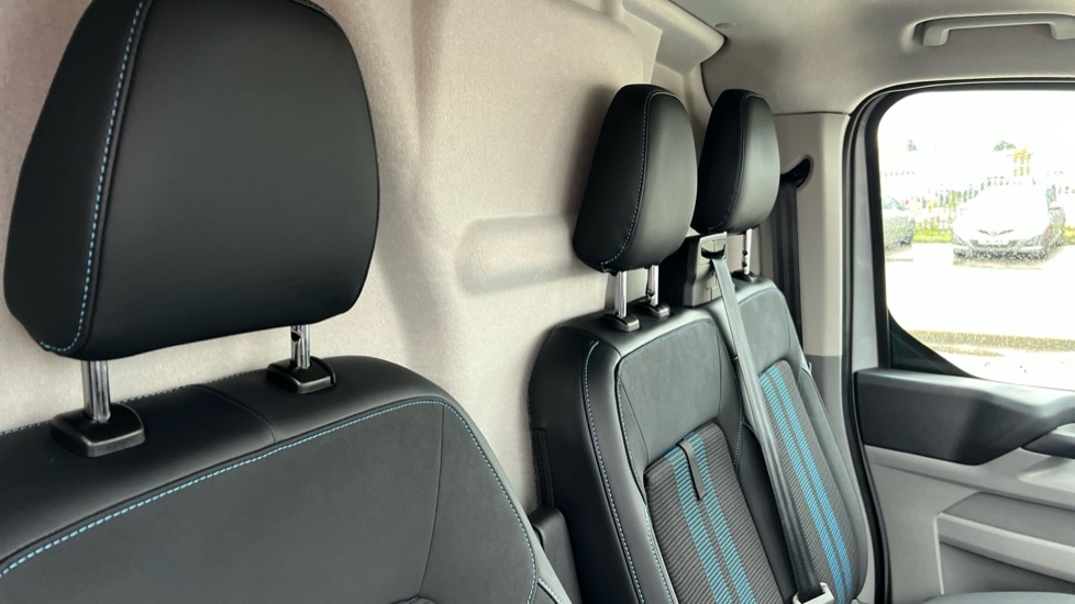 Used Ford Transit Custom 2024 for sale - 76458730: Photo 41