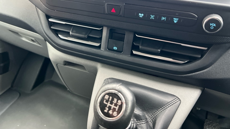 Used Ford Transit Custom 2024 for sale - 76018107: Photo 14