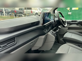 Used Ford Transit Custom 2024 for sale - 76018107: Photo 4