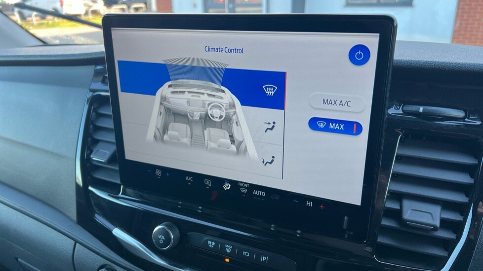 Used Ford Transit 2025 for sale - 76328174: Photo 54