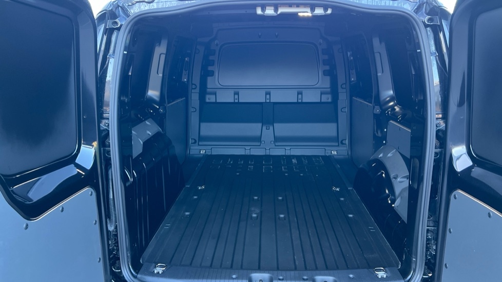 Used Ford Transit Connect 2025 for sale - 77060668: Photo 18