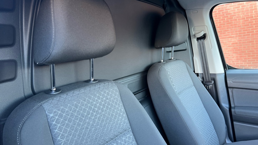 Used Ford Transit Connect 2025 for sale - 77060668: Photo 38