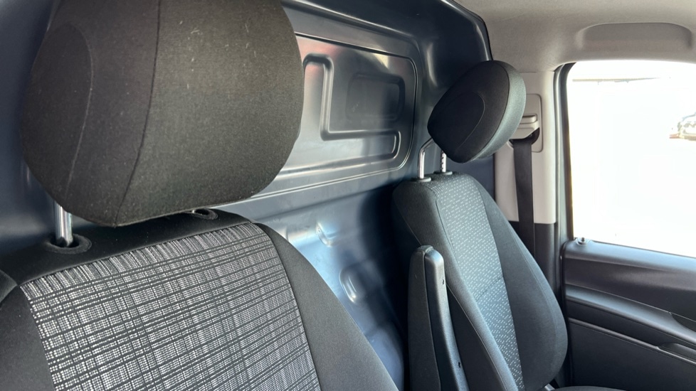 Used Mercedes-Benz Vito 2022 for sale - 76640152: Photo 35