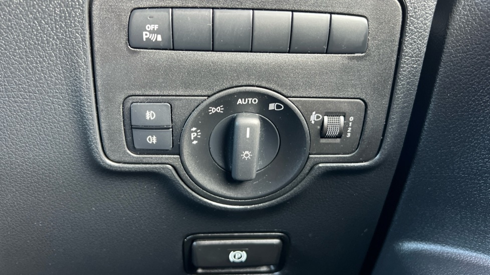 Used Mercedes-Benz Vito 2022 for sale - 76640152: Photo 41