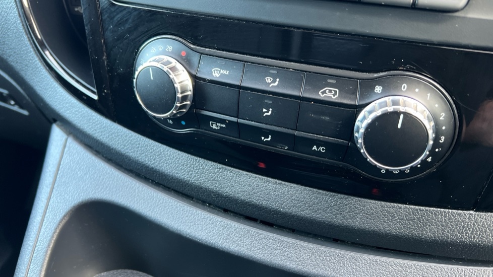 Used Mercedes-Benz Vito 2022 for sale - 76640152: Photo 42