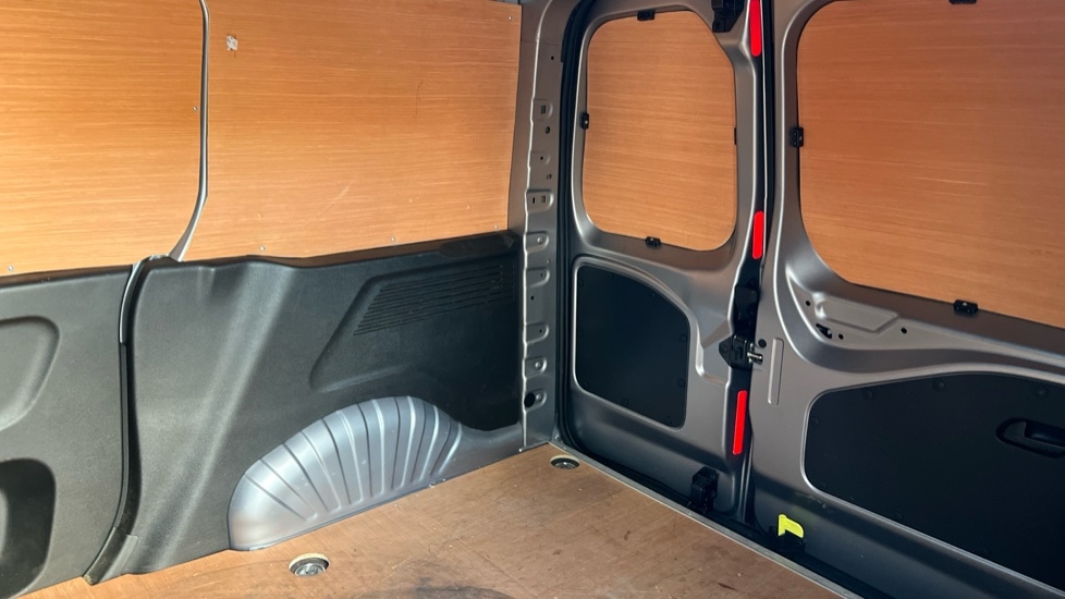 Used Vauxhall Combo 2023 for sale - 76580197: Photo 16