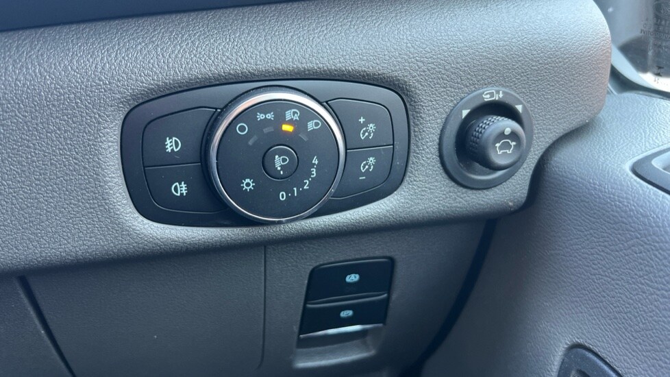 Used Ford Transit 2024 for sale - 75394381: Photo 39