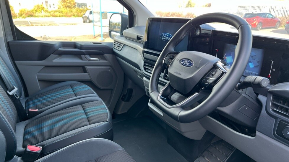 Used Ford Transit Custom 2024 for sale - 77067704: Photo 11