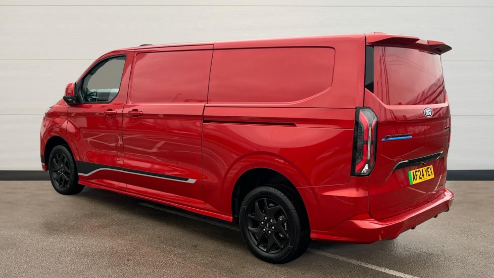 Used Ford Transit Custom 2024 for sale - 76874411: Photo 2