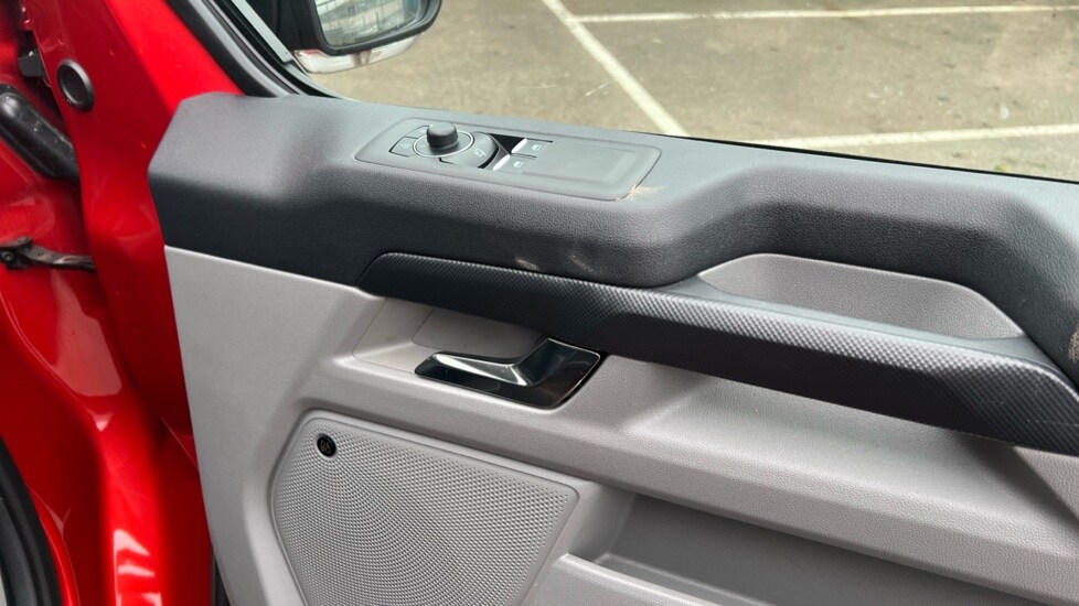 Used Ford Transit Custom 2024 for sale - 76874411: Photo 36