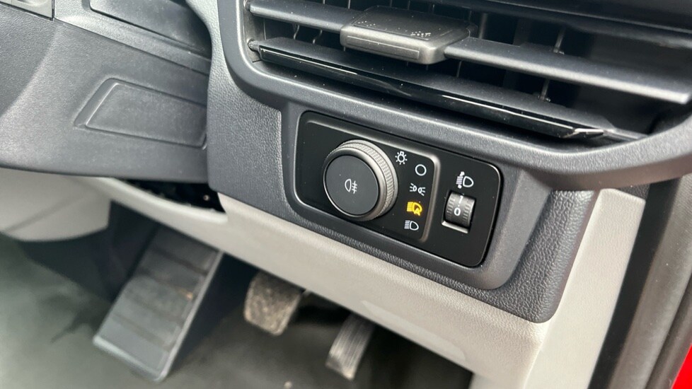 Used Ford Transit Custom 2024 for sale - 76874411: Photo 37