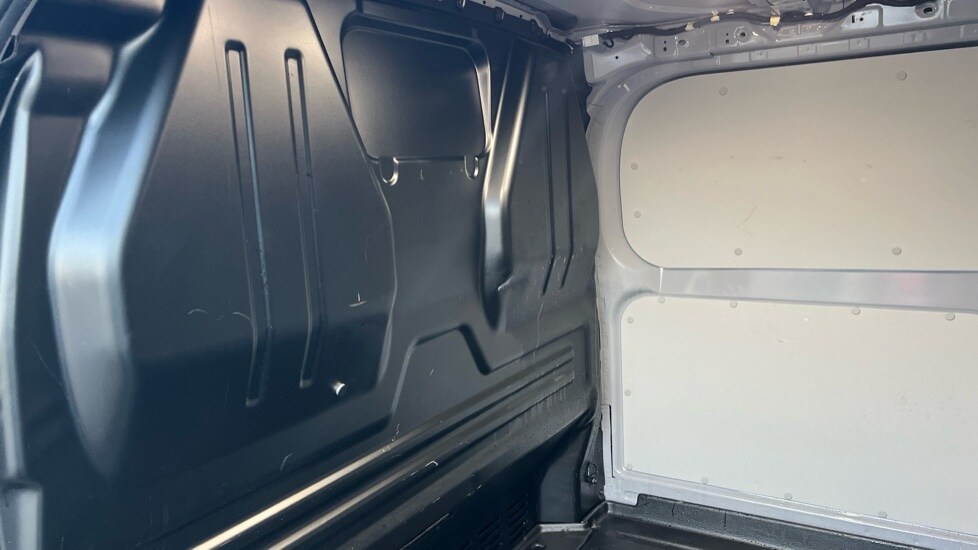 Used Ford Transit Custom 2024 for sale - 76410672: Photo 33