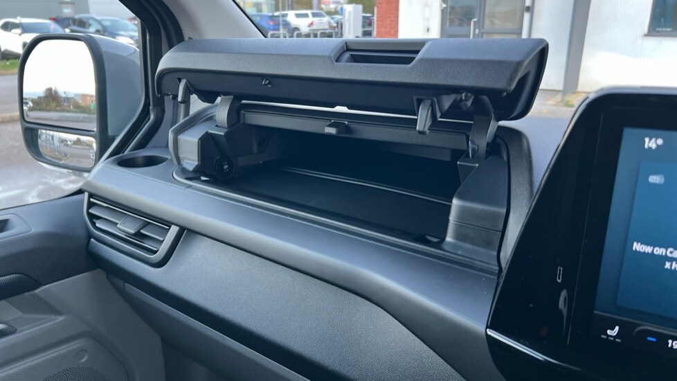 Used Ford Transit Custom 2024 for sale - 76410672: Photo 45