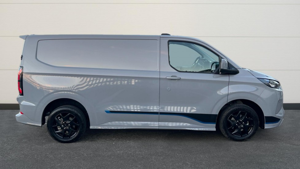 Used Ford Transit Custom 2024 for sale - 76410672: Photo 5