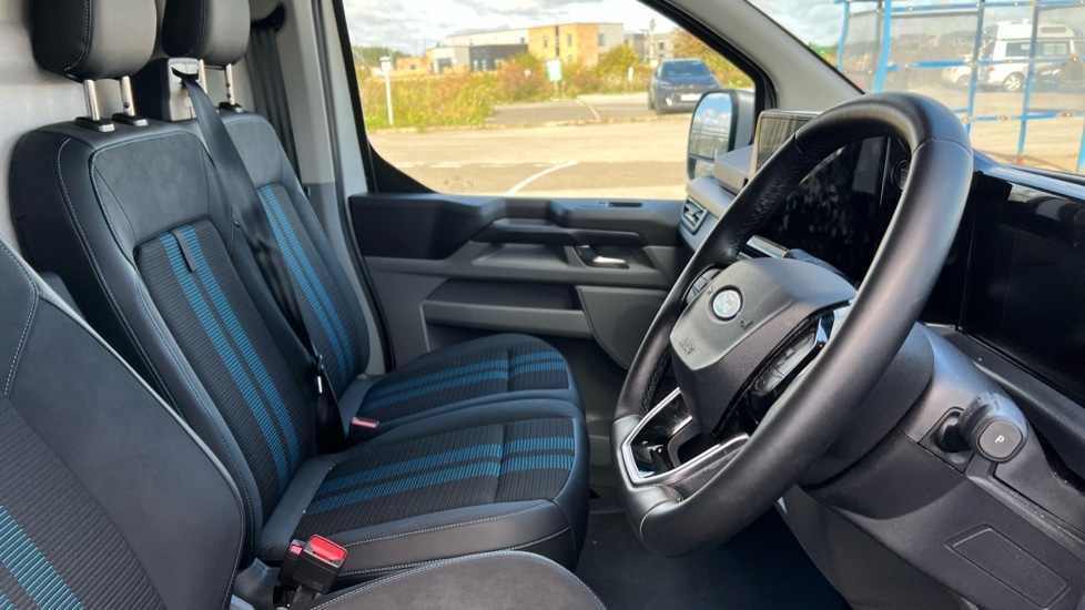 Used Ford Transit Custom 2024 for sale - 75641337: Photo 12