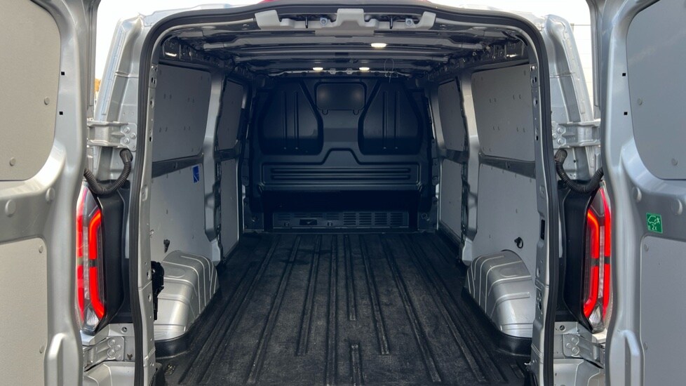 Used Ford Transit Custom 2024 for sale - 75641337: Photo 18