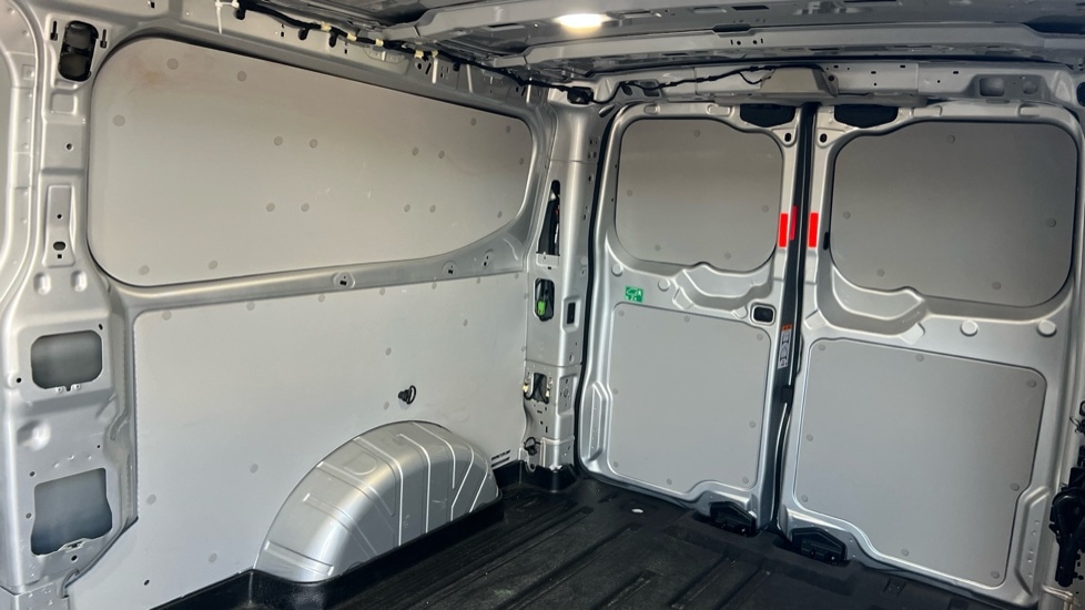 Used Ford Transit Custom 2024 for sale - 75641337: Photo 20