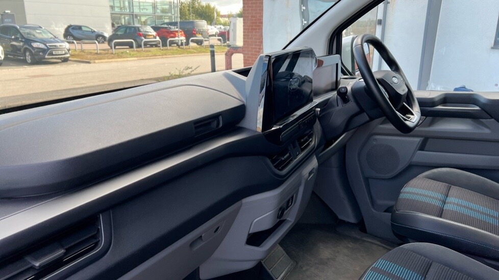Used Ford Transit Custom 2024 for sale - 75641337: Photo 4