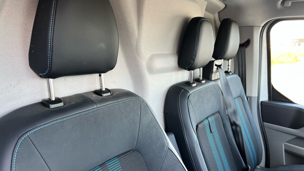 Used Ford Transit Custom 2024 for sale - 75641337: Photo 40