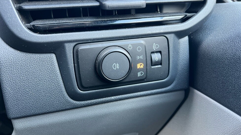 Used Ford Transit Custom 2024 for sale - 75641337: Photo 41