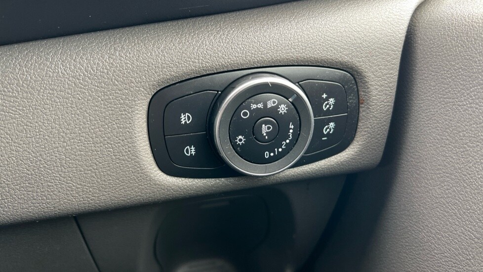 Used Ford Transit Custom 2021 for sale - 76074494: Photo 38