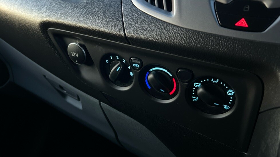 Used Ford Transit Custom 2017 for sale - 76731653: Photo 14