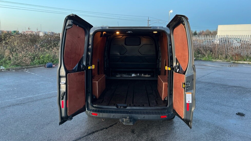 Used Ford Transit Custom 2017 for sale - 76731653: Photo 19