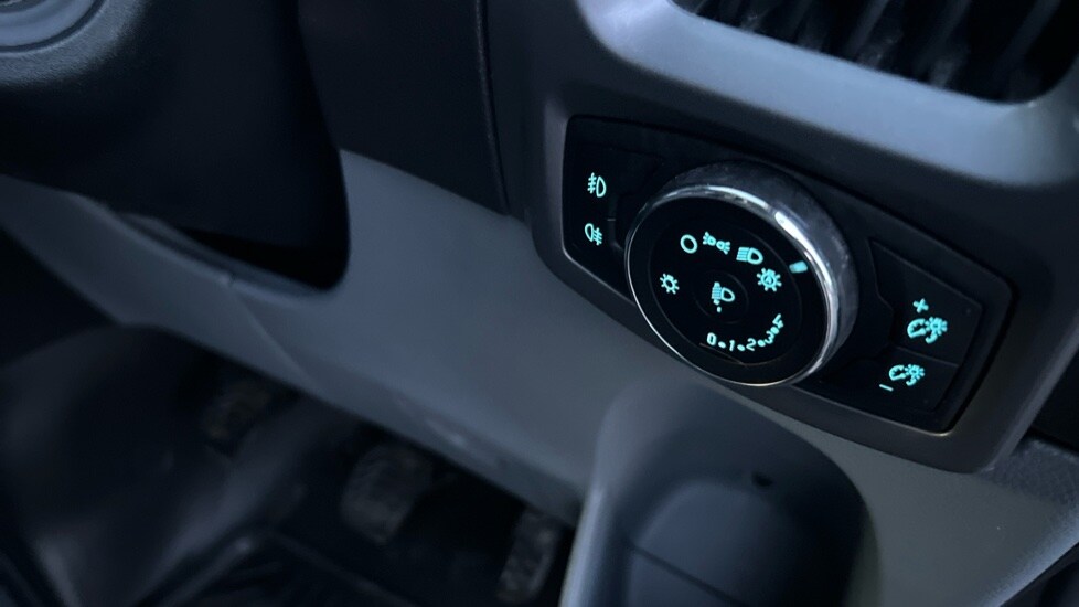 Used Ford Transit Custom 2017 for sale - 76731653: Photo 35