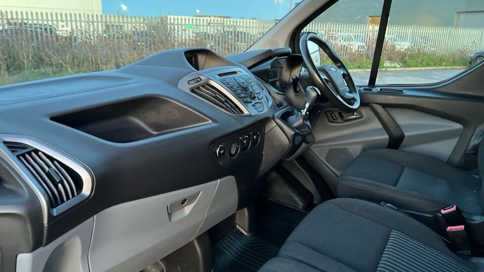 Used Ford Transit Custom 2017 for sale - 76731653: Photo 4