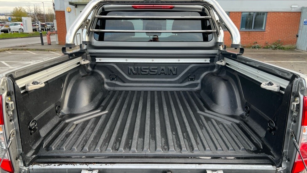 Used Nissan Navara 2020 for sale - 76861806: Photo 17