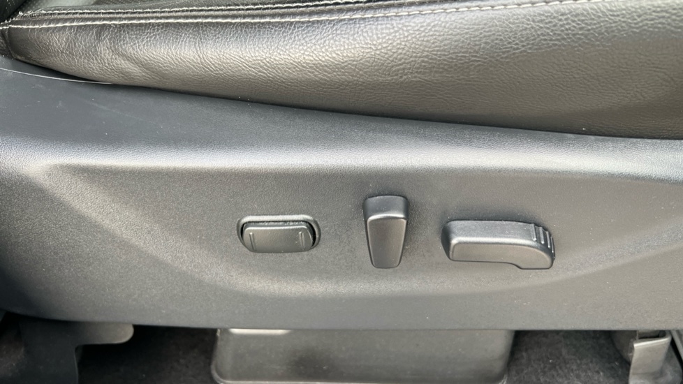 Used Nissan Navara 2020 for sale - 76861806: Photo 26