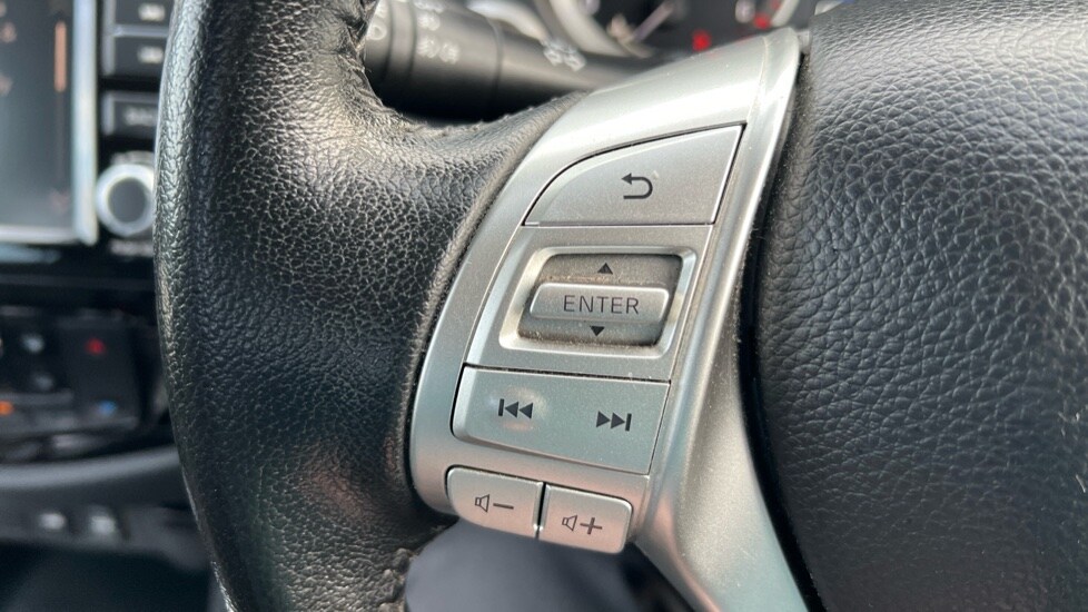 Used Nissan Navara 2020 for sale - 76861806: Photo 29