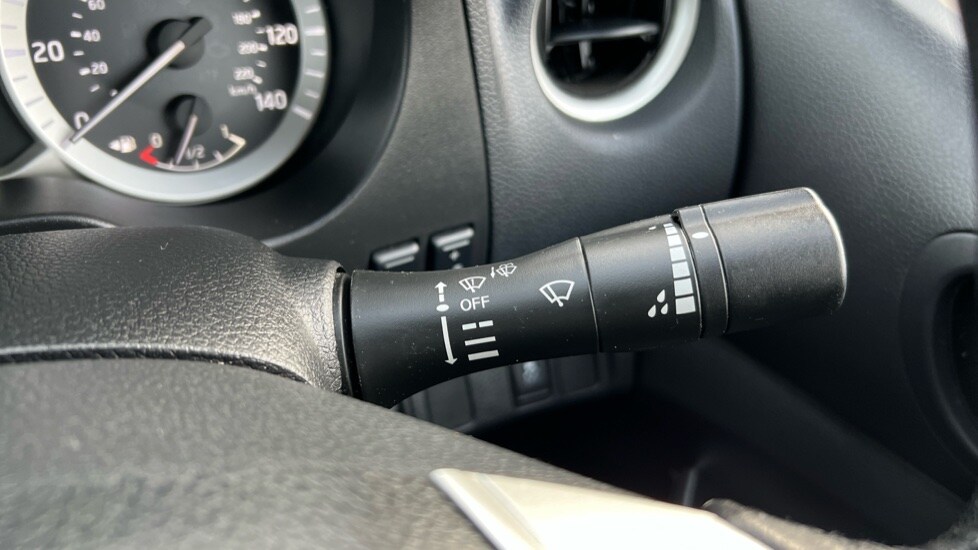 Used Nissan Navara 2020 for sale - 76861806: Photo 30