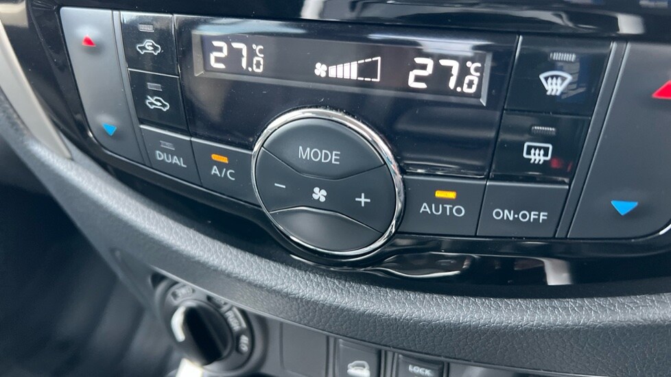 Used Nissan Navara 2020 for sale - 76861806: Photo 36