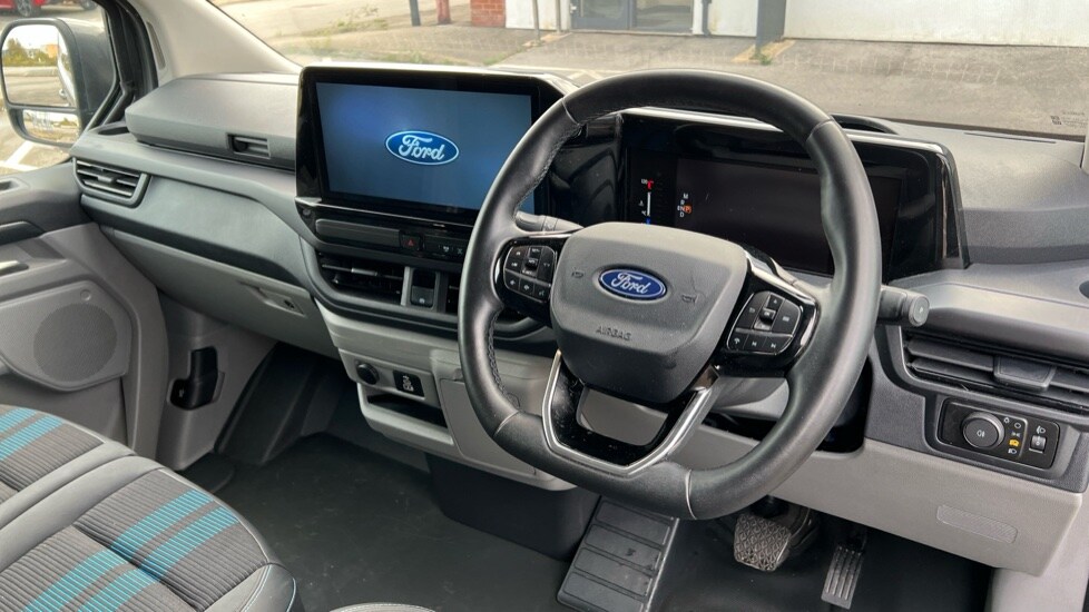 Used Ford Transit Custom 2024 for sale - 76062209: Photo 17