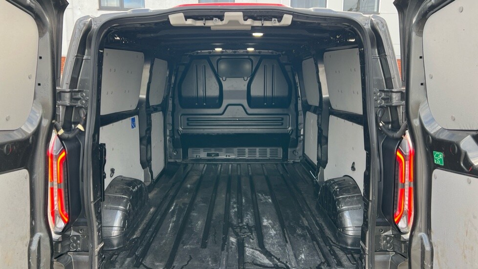Used Ford Transit Custom 2024 for sale - 76062209: Photo 18