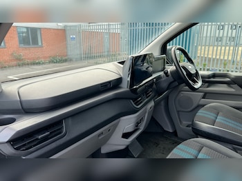 Used Ford Transit Custom 2024 for sale - 76062209: Photo