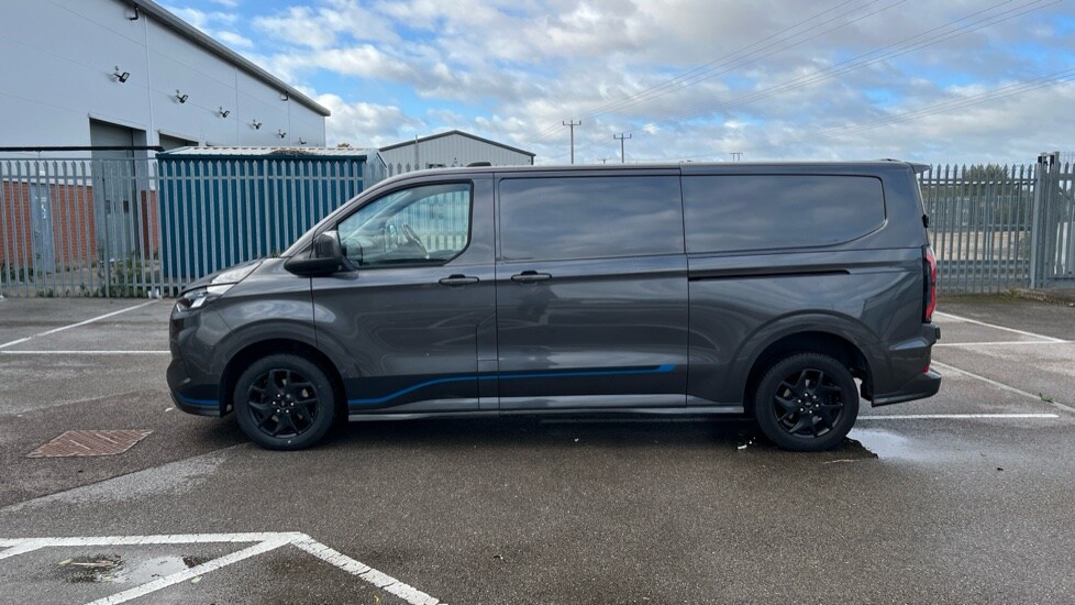 Used Ford Transit Custom 2024 for sale - 76062209: Photo 8