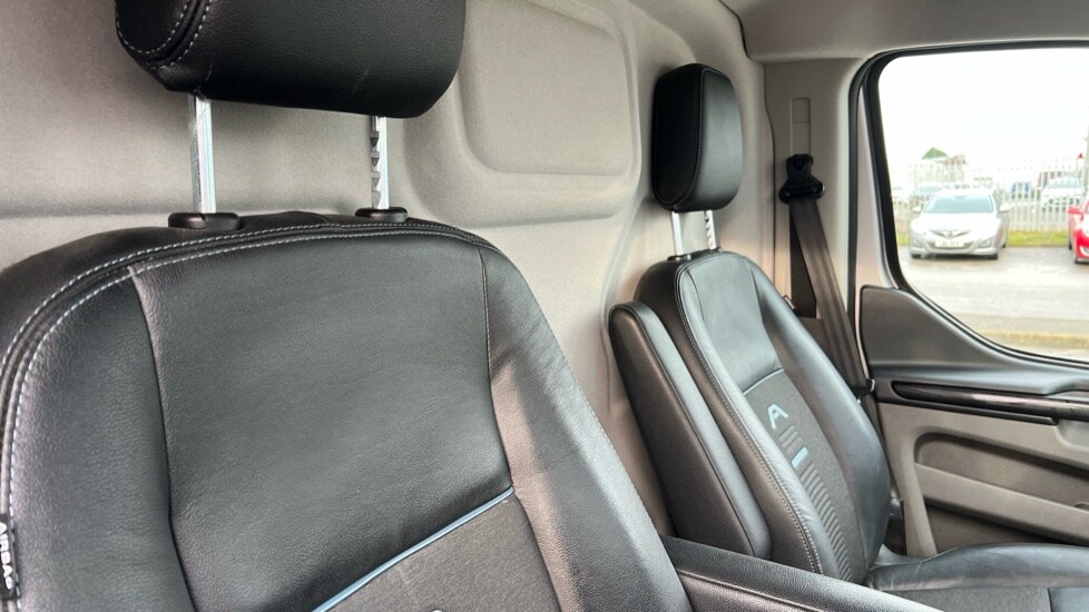 Used Ford Transit Custom 2021 for sale - 76954377: Photo 38