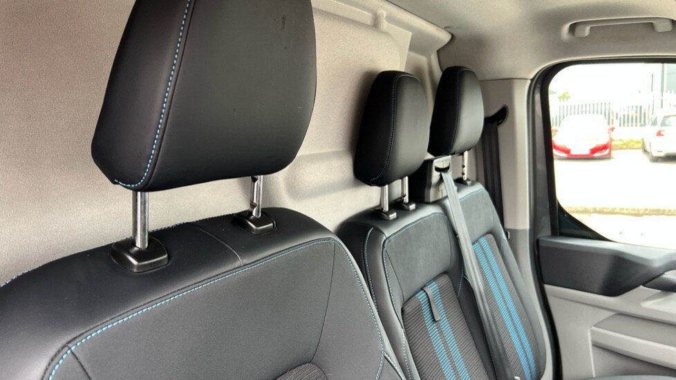 Used Ford Transit Custom 2024 for sale - 76074357: Photo 38