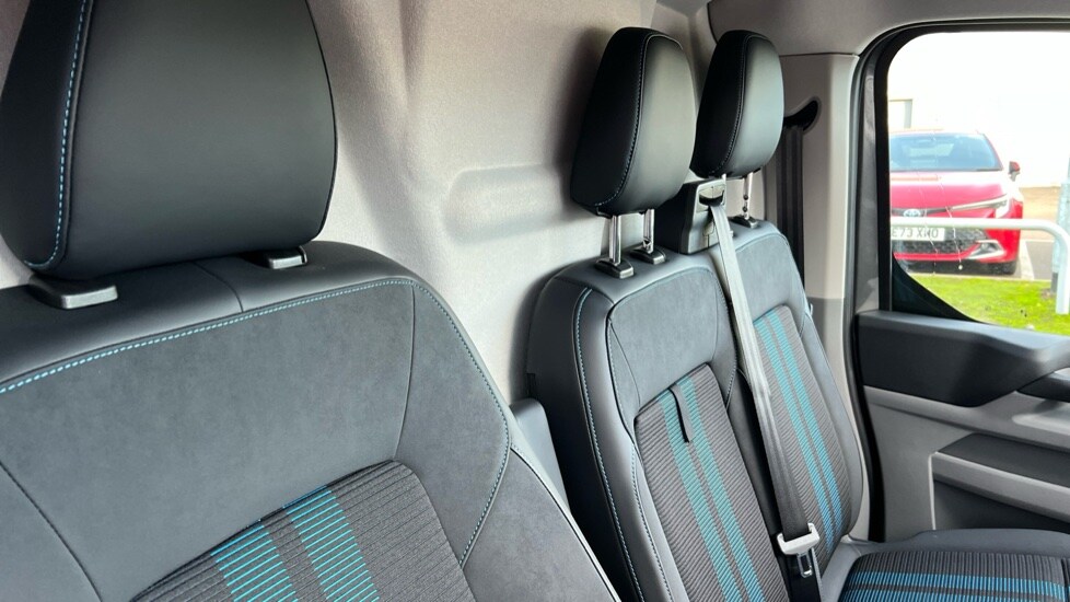 Used Ford Transit Custom 2024 for sale - 76773098: Photo 38