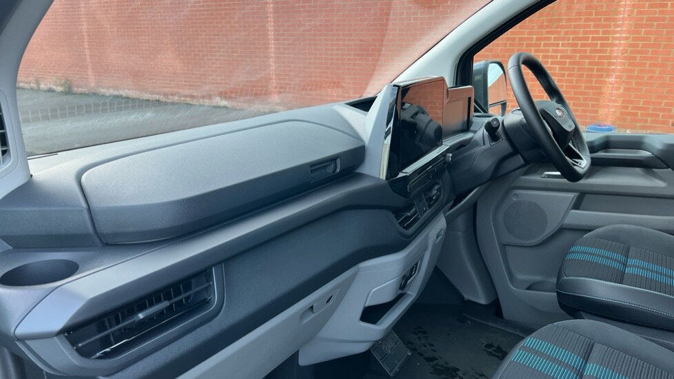 Used Ford Transit Custom 2024 for sale - 76773098: Photo 4