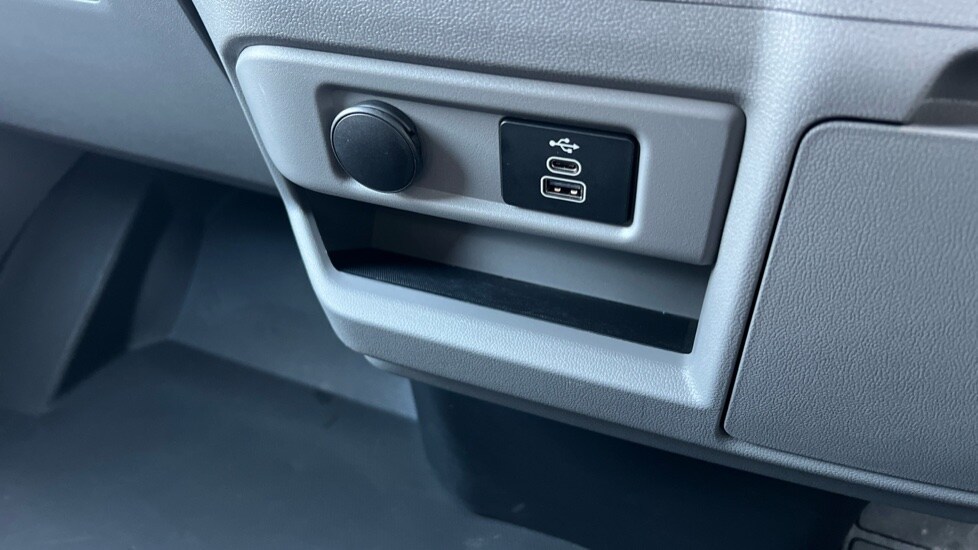 Used Ford Transit Custom 2024 for sale - 76773098: Photo 41