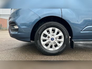 Used Ford Transit Custom 2020 for sale - 76410647: Photo