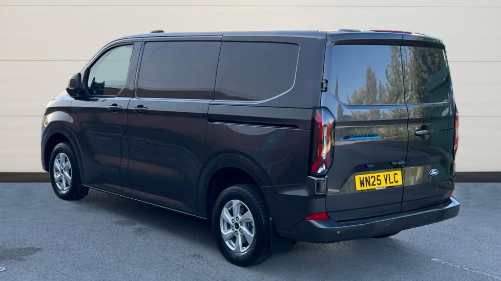 Used Ford Transit Custom 2025 for sale - 75984635: Photo 2