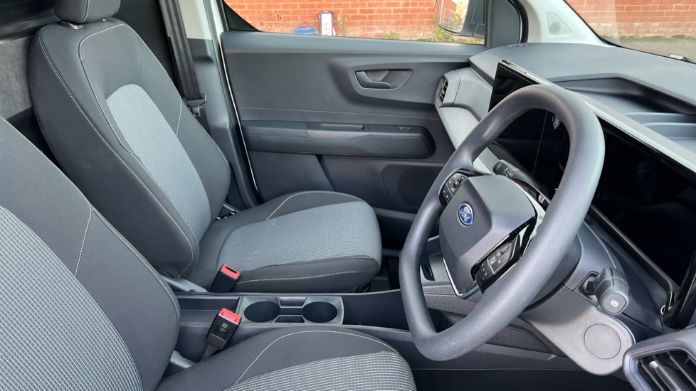 Used Ford Transit Courier 2025 for sale - 76372958: Photo 12
