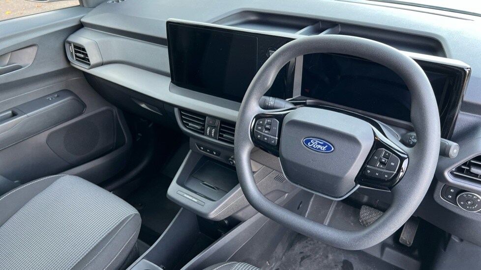 Used Ford Transit Courier 2025 for sale - 76372958: Photo 17